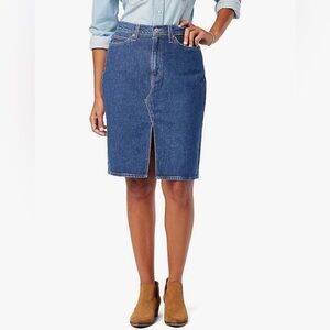 Signature by Levi Strauss Classic Blue Pencil Skirt